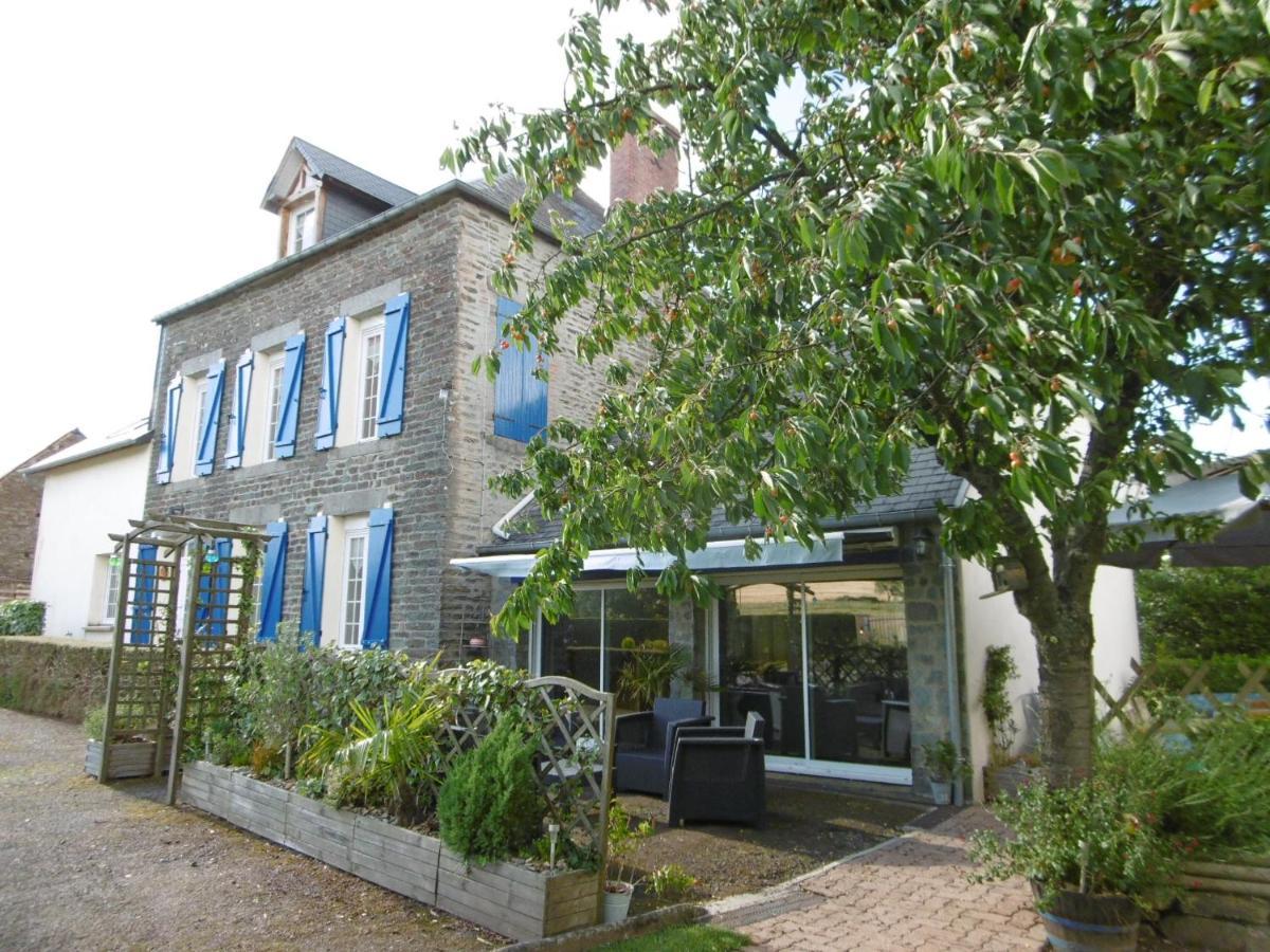 Chambre D'Hotes De La Mousse Saint Remy sur Orne Esterno foto