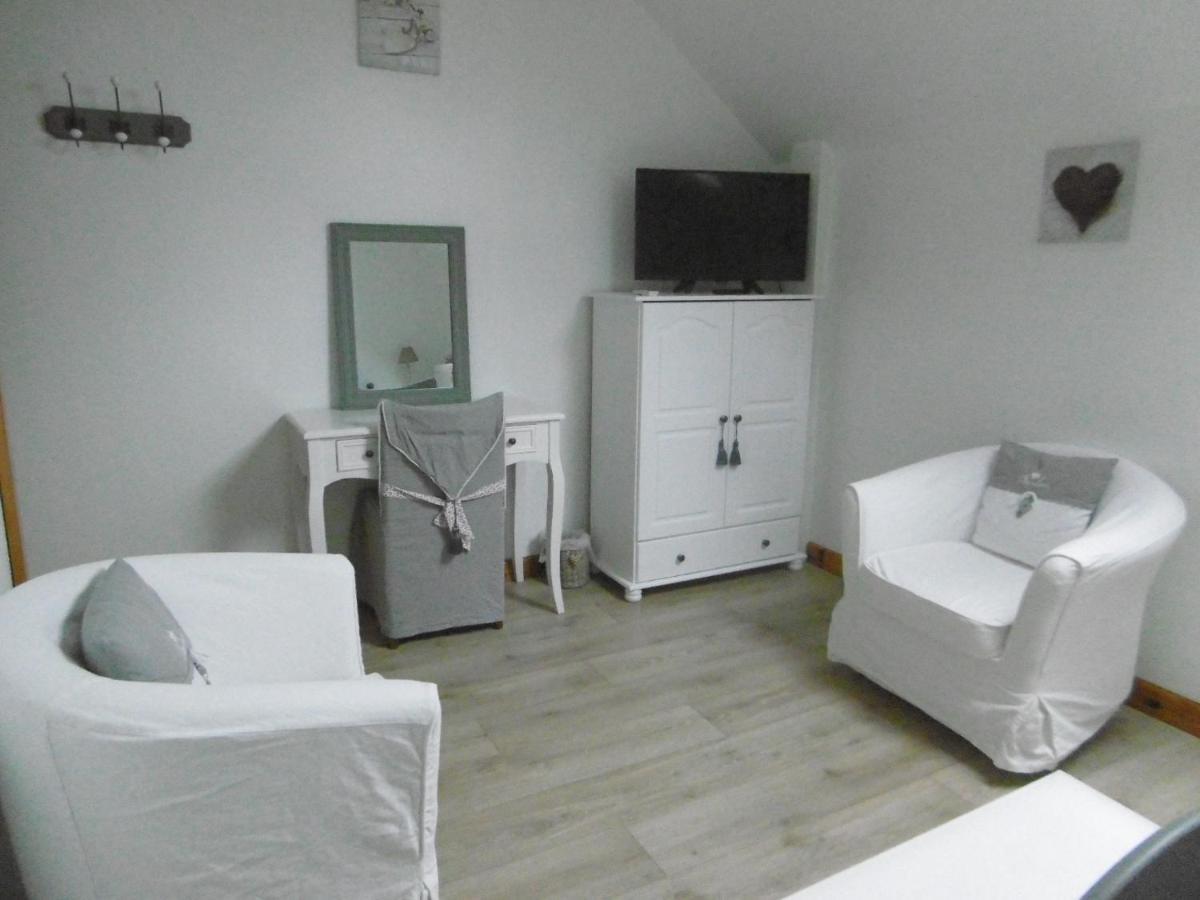 Chambre D'Hotes De La Mousse Saint Remy sur Orne Esterno foto